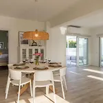 La - Nissi Luxury * Ajía Nápa