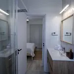 La - Nissi Luxury