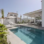 וילה La - Nissi Luxury