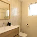 La - Nissi Luxury *
