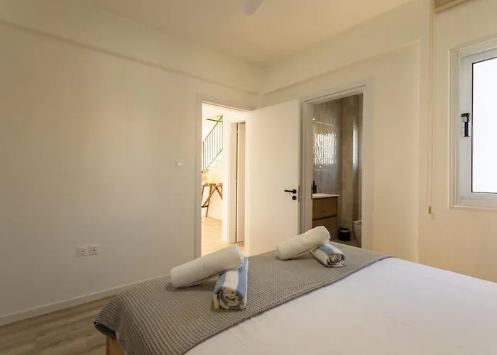 La - Nissi Luxury Villa *